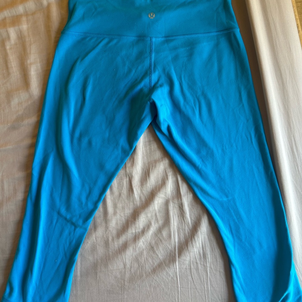 Lululemon Reversible WunderUnder Cropped Leggings